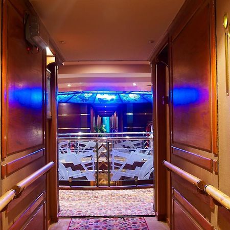 Nile Carnival Cruise 4Nt Lxr Thursday 3Nt Asw Monday 룩소르 외부 사진